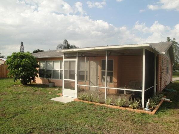 Floresta Pines, 386 NE Orchard St, Port St. Lucie, Florida 34983, image 1
