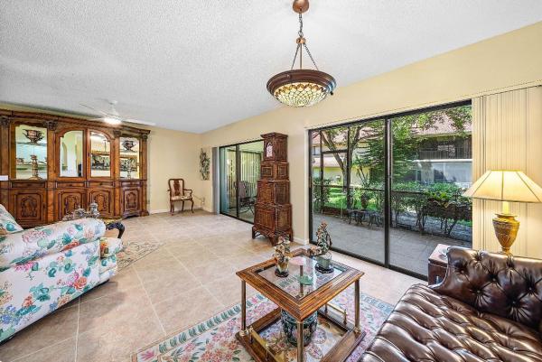 Coach Houses Of Town Place, 5520 Coach House Cir #C, Boca Raton, Florida 33486, image 2
