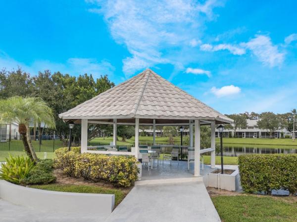 Lakes Of Woodhaven, 6245 Old Court Rd #102, Boca Raton, Florida 33433, image 1