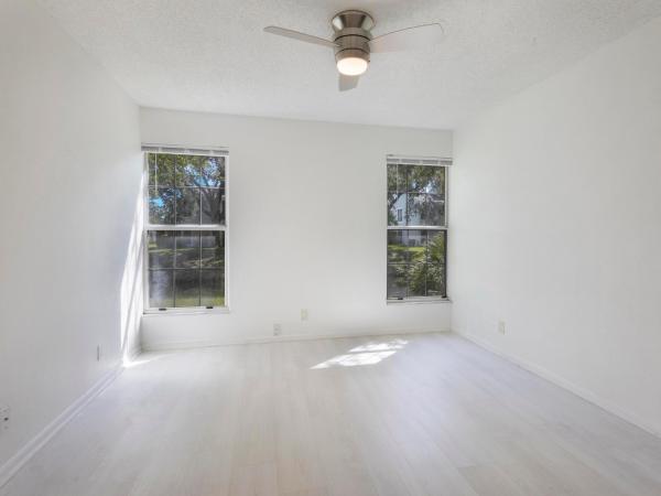 Lakes Of Woodhaven, 6245 Old Court Rd #102, Boca Raton, Florida 33433, image 2
