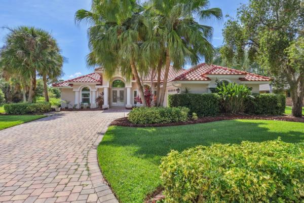 Country Club Estates Parc, 1190 SW Mirror Lake Cv, Port St. Lucie, Florida 34953, image 1