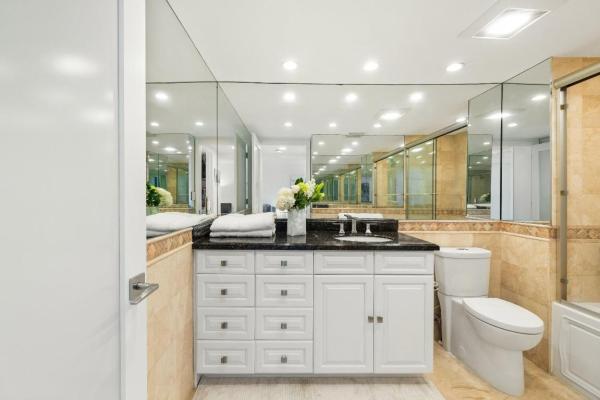 Carlyle House, 2773 S Ocean Blvd #2050, Palm Beach, Florida 33480, image 1