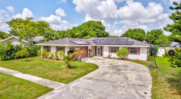 La Mancha, 158 Alcazar St, Royal Palm Beach, Florida 33411, image 1