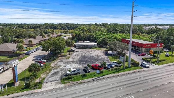 St Lucie Gardens, 10720 S U.s. Hwy 1, Port St. Lucie, Florida 34952, image 2