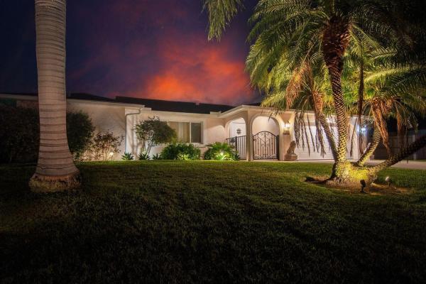 Riverview, 601 SE Karrigan Ter, Port St. Lucie, Florida 34983, image 1