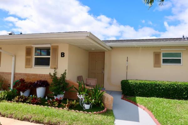 Barkley At Cresthaven Villas, 2511 Barkley Dr W B, West Palm Beach, Florida 33415, image 1