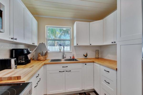 Palm Beach Gardens No HOA, 2396 Easy St, Palm Beach Gardens, Florida 33410, image 2