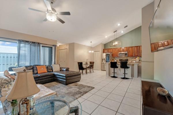 Summit Trails, 1139 Summit Trail Cir #B, West Palm Beach, Florida 33415, image 2