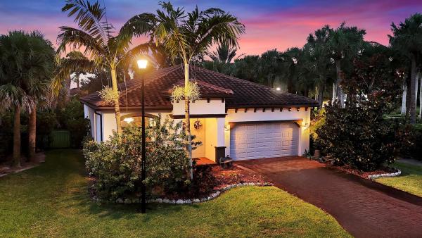 BellaSera, 3202 Klays Ct, Royal Palm Beach, Florida 33411, image 1