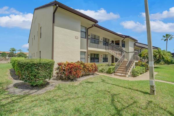 7593 Tahiti Ln 202, Lake Worth, Florida 33467, image 1