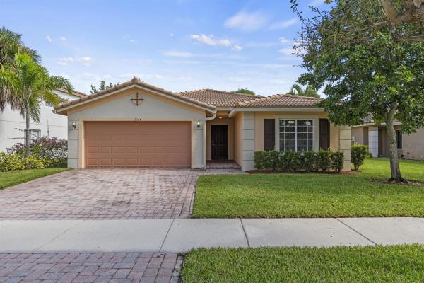 Newport Isles, 2064 SW Newport Isles Blvd, Port St. Lucie, Florida 34953, image 1
