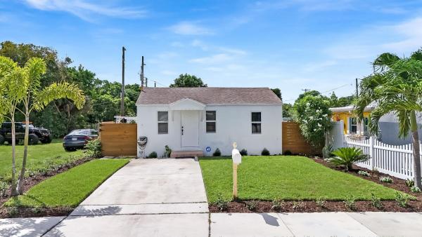 Downtown Delray, 308 SW 1st St, Delray Beach, Florida 33444, image 1