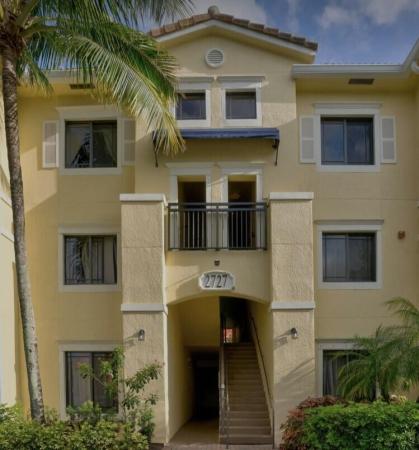Sarento At San Matera, 2727 Anzio Ct 204, Palm Beach Gardens, Florida 33410, image 1