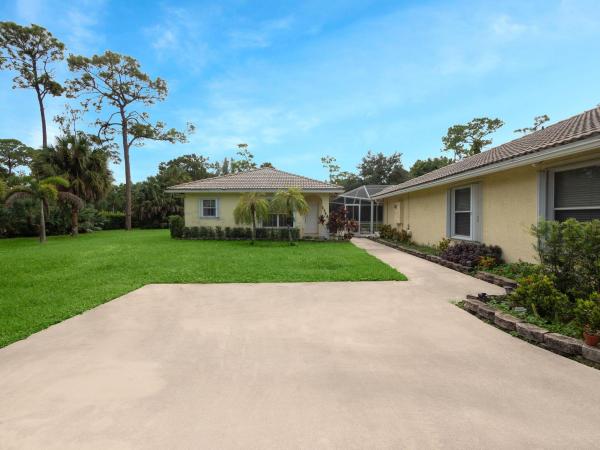 Pinewood Of Wellington, 155 Quercus Ct, Wellington, Florida 33414, image 1