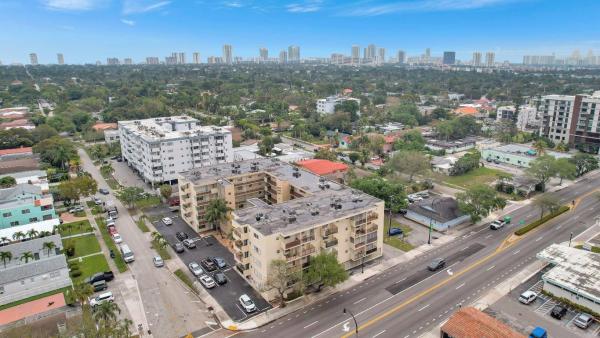 Winter Haven Towers, 1750 Jefferson St #305, Hollywood, Florida 33020, image 1
