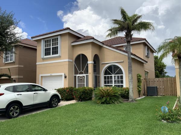 7835 Springfield Lake Dr, Lake Worth, Florida 33467, image 1