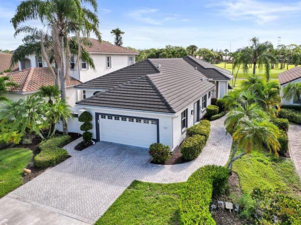 The Links At Ironhorse, 8218 Bob O Link Dr, West Palm Beach, Florida 33412, image 1