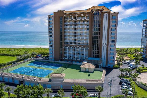 Oceanique Oceanfront, 4180 N Highway A1a 503rd B Hwy #503-B, Fort Pierce, Florida 34949, image 1