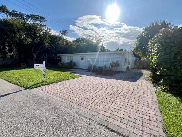 Greynolds Highlands, 1205 S Lake Dr, Lantana, Florida 33462, image 1