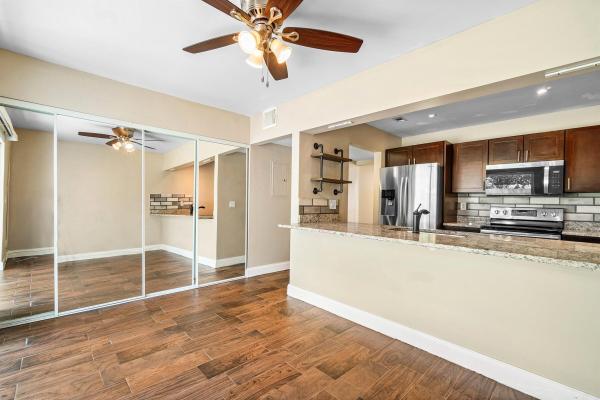 Park Place Townhomes, 5090 Elmhurst Rd, West Palm Beach, Florida 33417, image 1