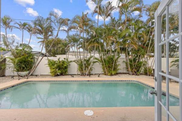 Cresthaven, 2630 NE 10th Ave, Pompano Beach, Florida 33064, image 1