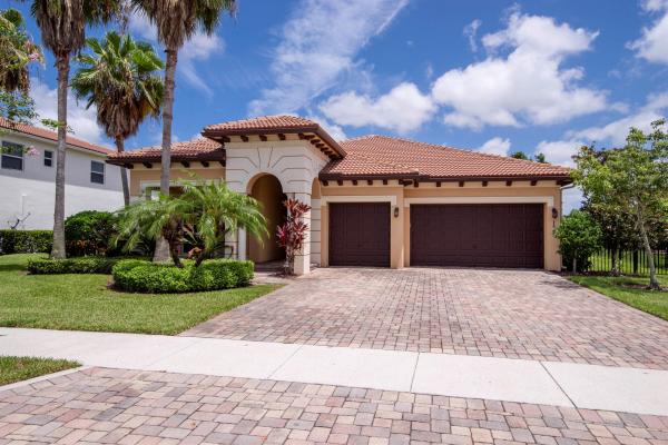 Loxahatchee Reserve, 172 Manor Cir, Jupiter, Florida 33458, image 1