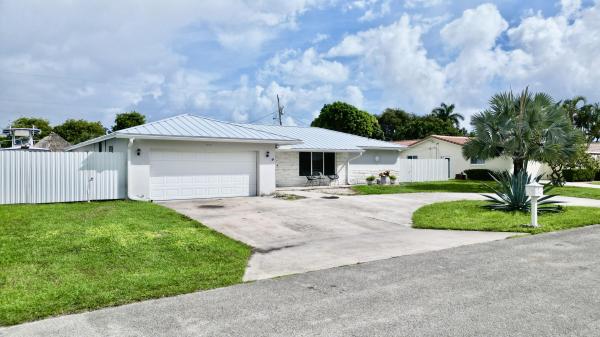 1861 Caribbean Rd W, Lake Clarke Shores, Florida 33406, image 1