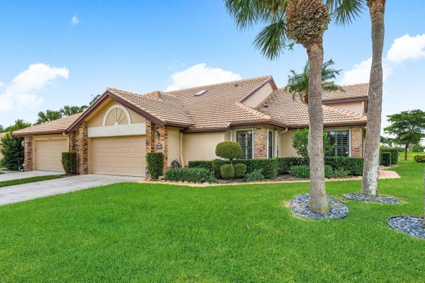 Hampton At Aberdeen, 8207 Cassia Dr, Boynton Beach, Florida 33472, image 1