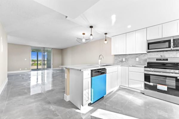 Boca Teeca, 5500 NW 2nd Ave 617, Boca Raton, Florida 33487, image 1