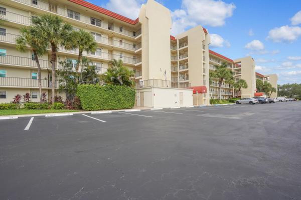 3959 Via Poinciana 503, Lake Worth, Florida 33467, image 1