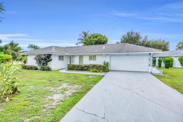 9390 SE Little Club Way, Tequesta, Florida 33469, image 1
