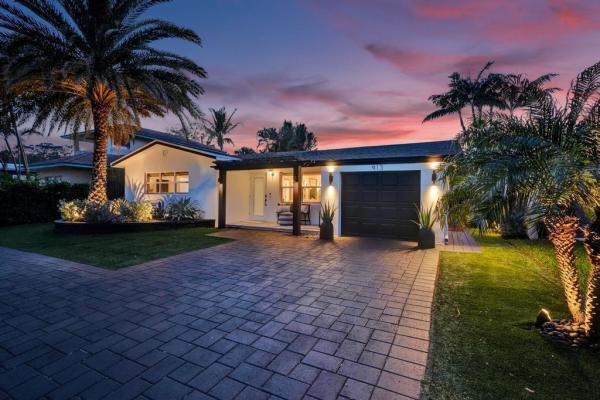 Lake Cove, 913 S Lakeside Pl, Lantana, Florida 33462, image 1