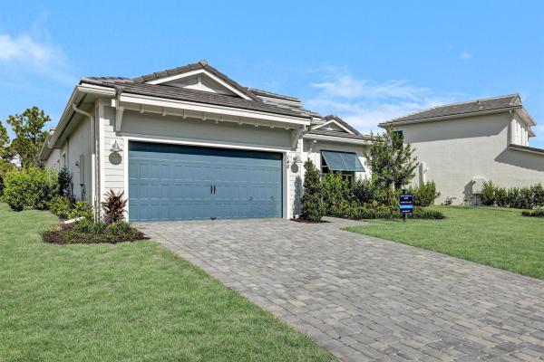 Tesoro Club, 146 SE Palma St, Port St. Lucie, Florida 34984, image 1