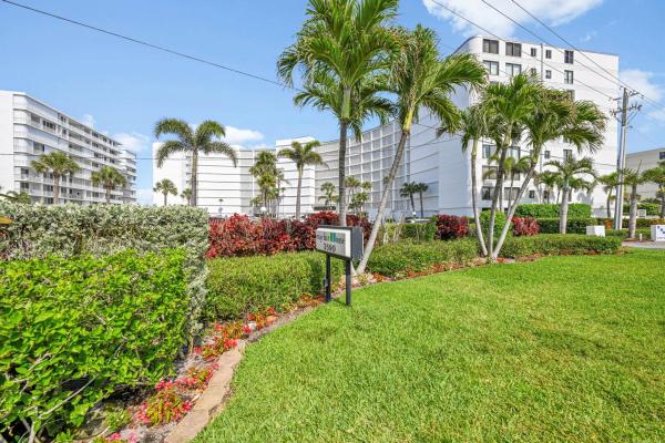 Mayfair House, 3590 S Ocean Blvd #306, South Palm Beach, Florida 33480, image 1