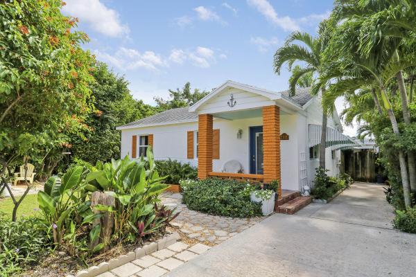 211 Columbia Dr, Lake Worth, Florida 33460, image 1