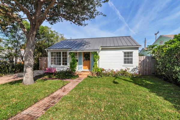 Wickliffe Park, 351 Puritan Rd, West Palm Beach, Florida 33405, image 1