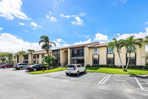 Pine Ridge North 4, 826 Sky Pine Way #D1, Greenacres, Florida 33415, image 1