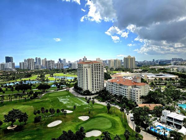 Coronado Towers, 20335 W Country Club Dr #2208, Aventura, Florida 33180, image 1