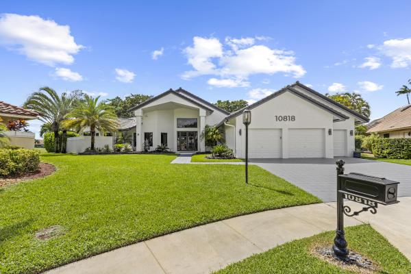 Stonebridge Golf & Country Club, 10818 Ashmont Dr, Boca Raton, Florida 33498, image 1