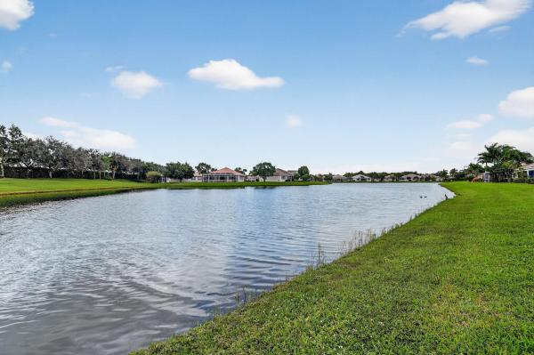 Lighthouse Pointe At Baywinds, 9871 Galleon Dr, West Palm Beach, Florida 33411, image 2