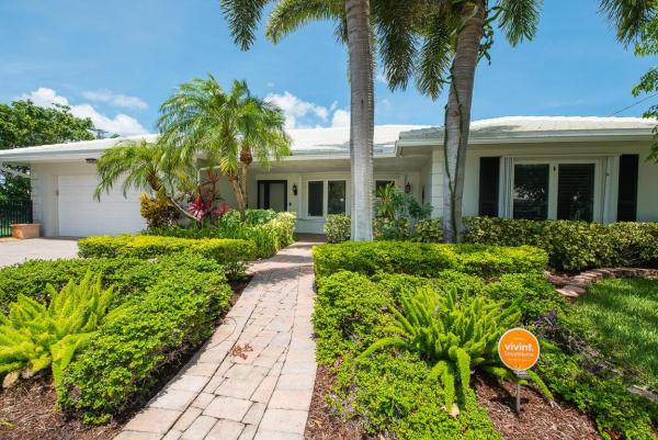 Camino Gardens, 1300 Walnut Ter, Boca Raton, Florida 33486, image 1