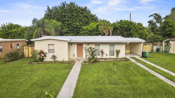 River Park, 351 SE Solaz Ave, Port St. Lucie, Florida 34983, image 1