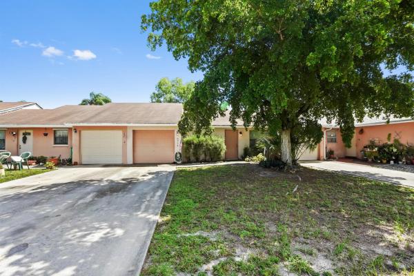 5714 Barnstead Cir, Lake Worth, Florida 33463, image 1