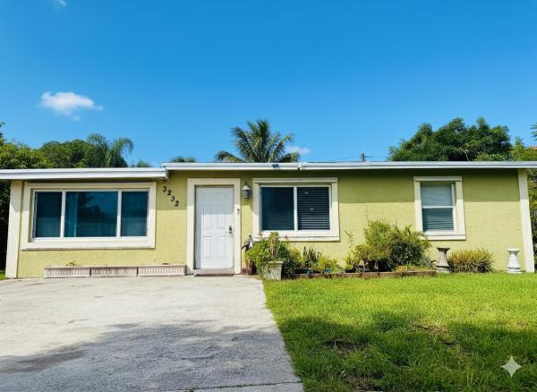 3232 Giuliano Ave, Lake Worth, Florida 33461, image 1