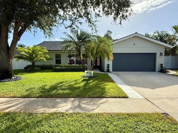 Hidden Lake, 6940 NW 4th Ave, Boca Raton, Florida 33487, image 1