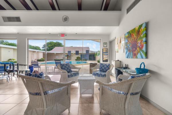 Four Sea Suns, 410 NE 17th Ave 101, Boynton Beach, Florida 33435, image 1