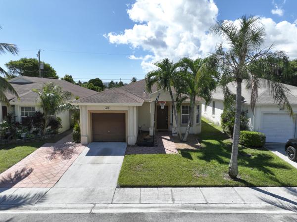Hawks Landing, 416 S Circle Dr, Boynton Beach, Florida 33435, image 3