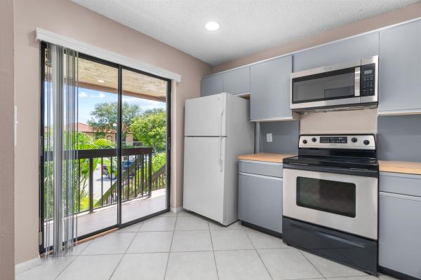 San Remo Golf & Tennis Club, 5201 W Club Cir 203, Boca Raton, Florida 33487, image 1