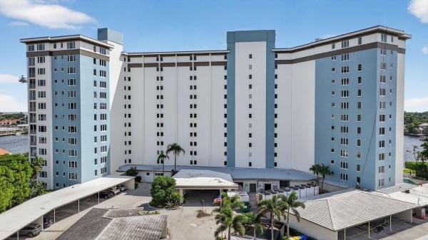 The Barrton, 555 SE 6th Ave 2e, Delray Beach, Florida 33483, image 1