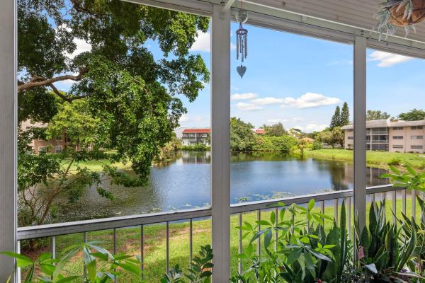 Lake Forest, 2850 Forest Hills Blvd #201, Coral Springs, Florida 33065, image 1